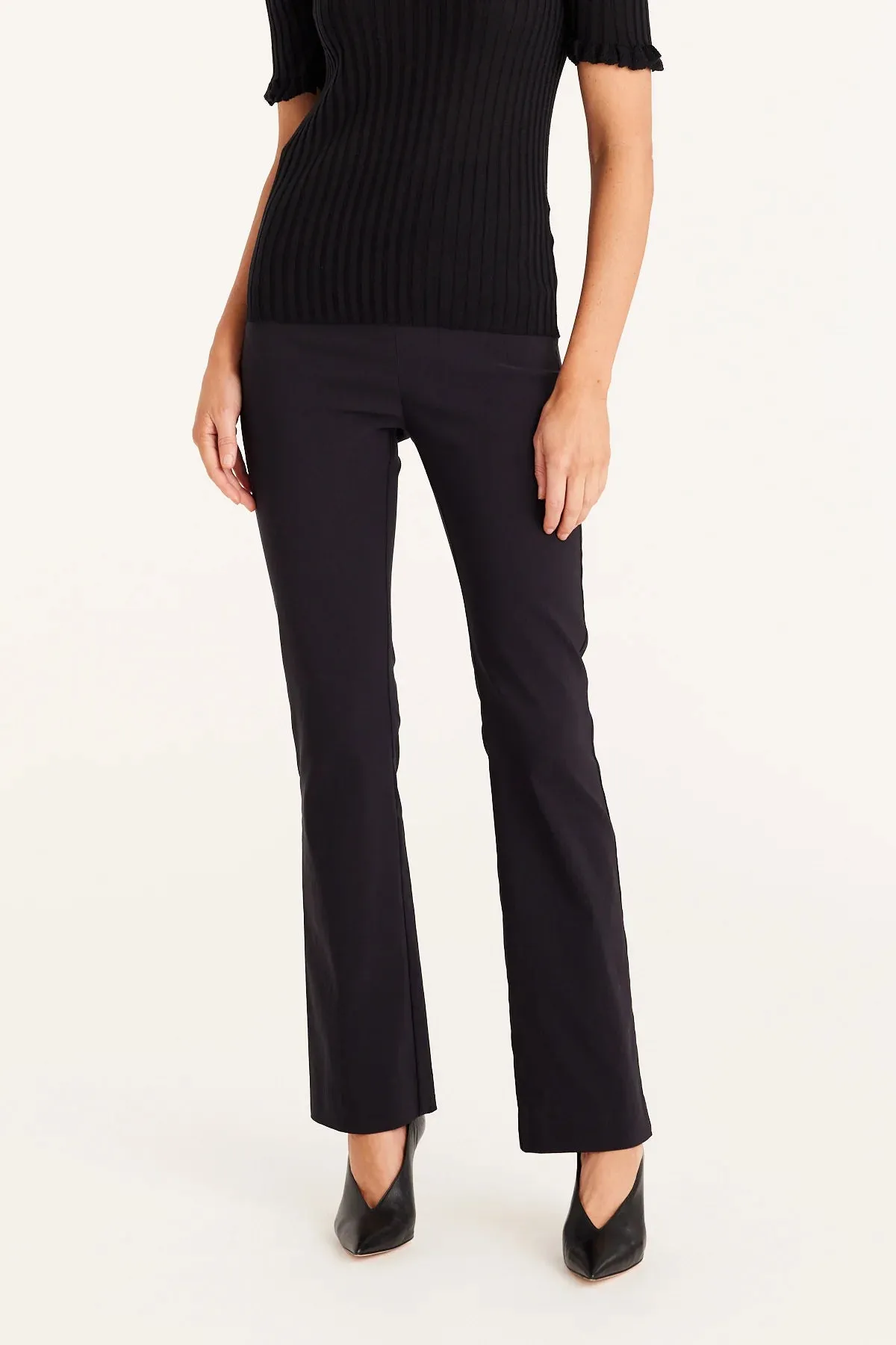 Dana Bootleg Pant | Black