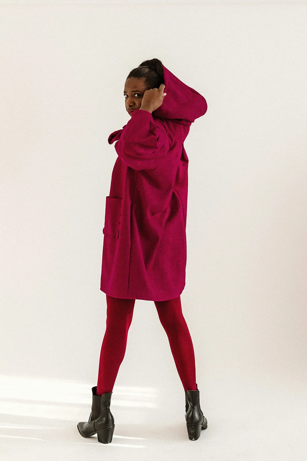 Scallop Wallis - Pleated Coat with Hood and Bow