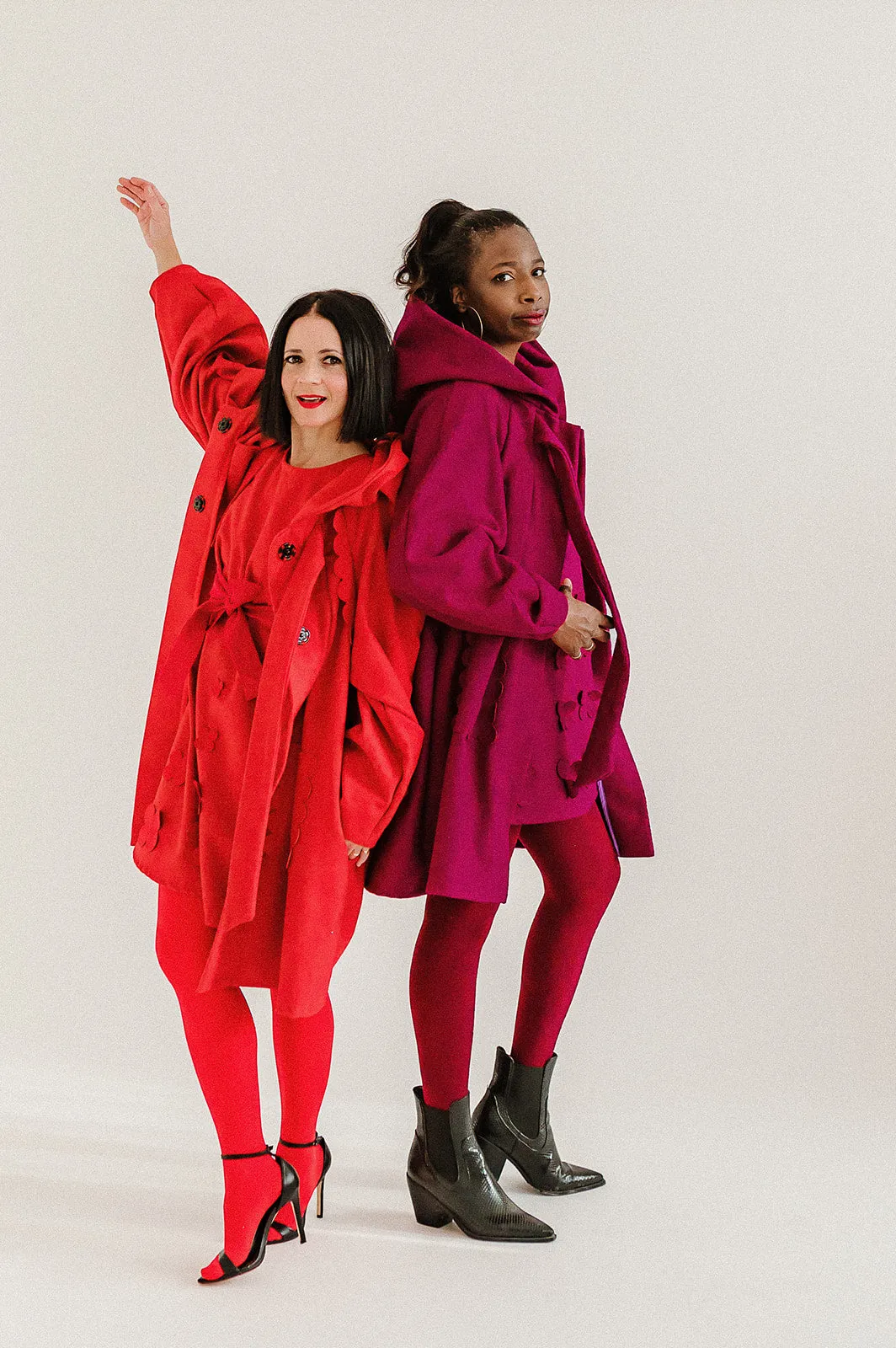 Scallop Wallis - Pleated Coat with Hood and Bow