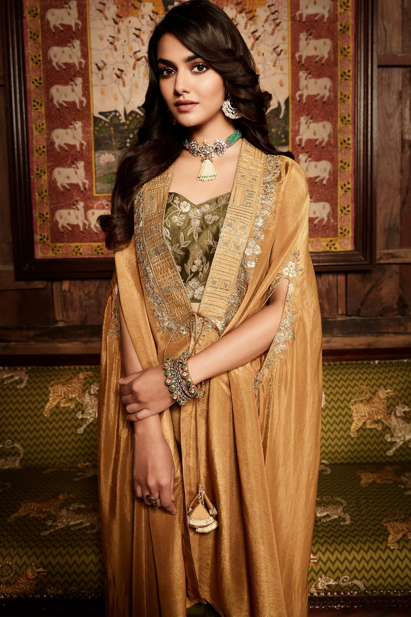 The Tissue Gota Olive & Haldi Cape Set